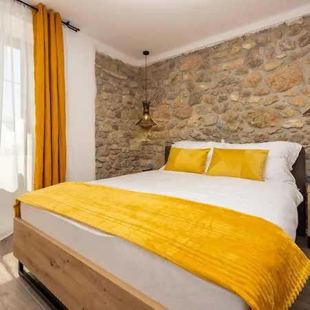 Antani With Heated Pool, Sauna & Jacuzzi Villa